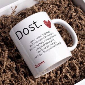 Personalisierte Keramiktasse „Dost ruhun sığınağı“