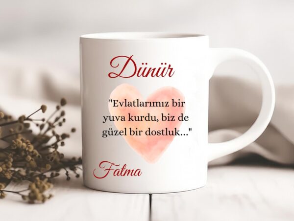 Personalisierte Keramiktasse „Dünür“ mit Herz