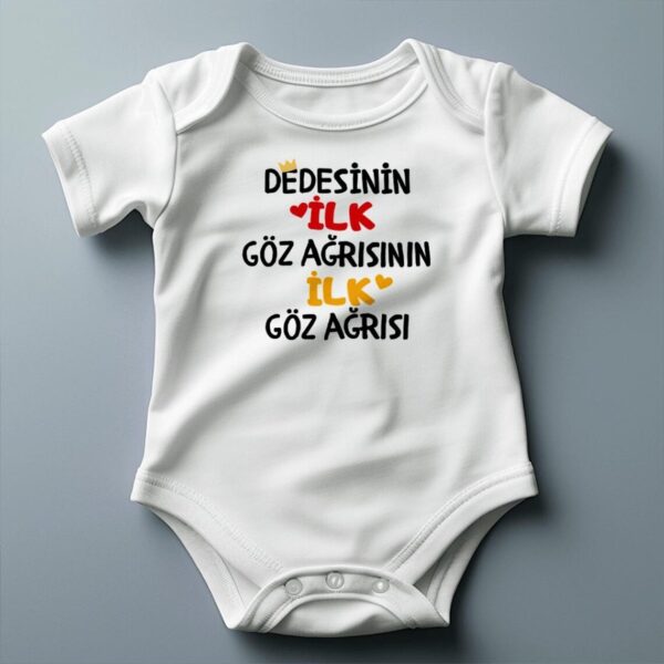 Babybody Türkisch – „Dedesinin ilk göz ağrısının ilk göz ağrısı“