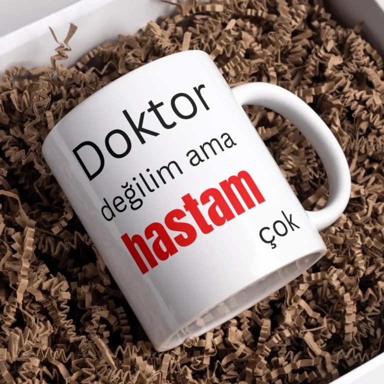 Keramiktasse „Doktor degilim, ama hastam cok“